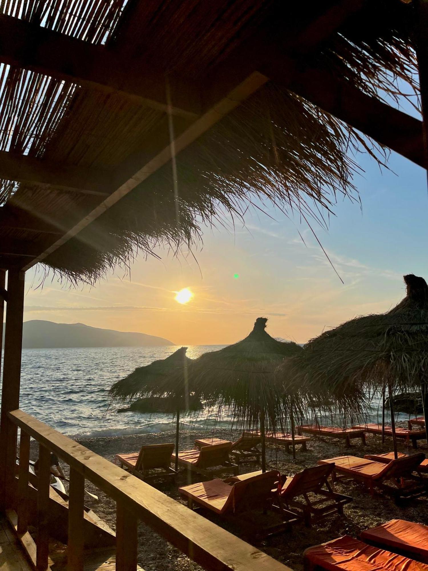 Envi Hotel Vlorë Exterior foto