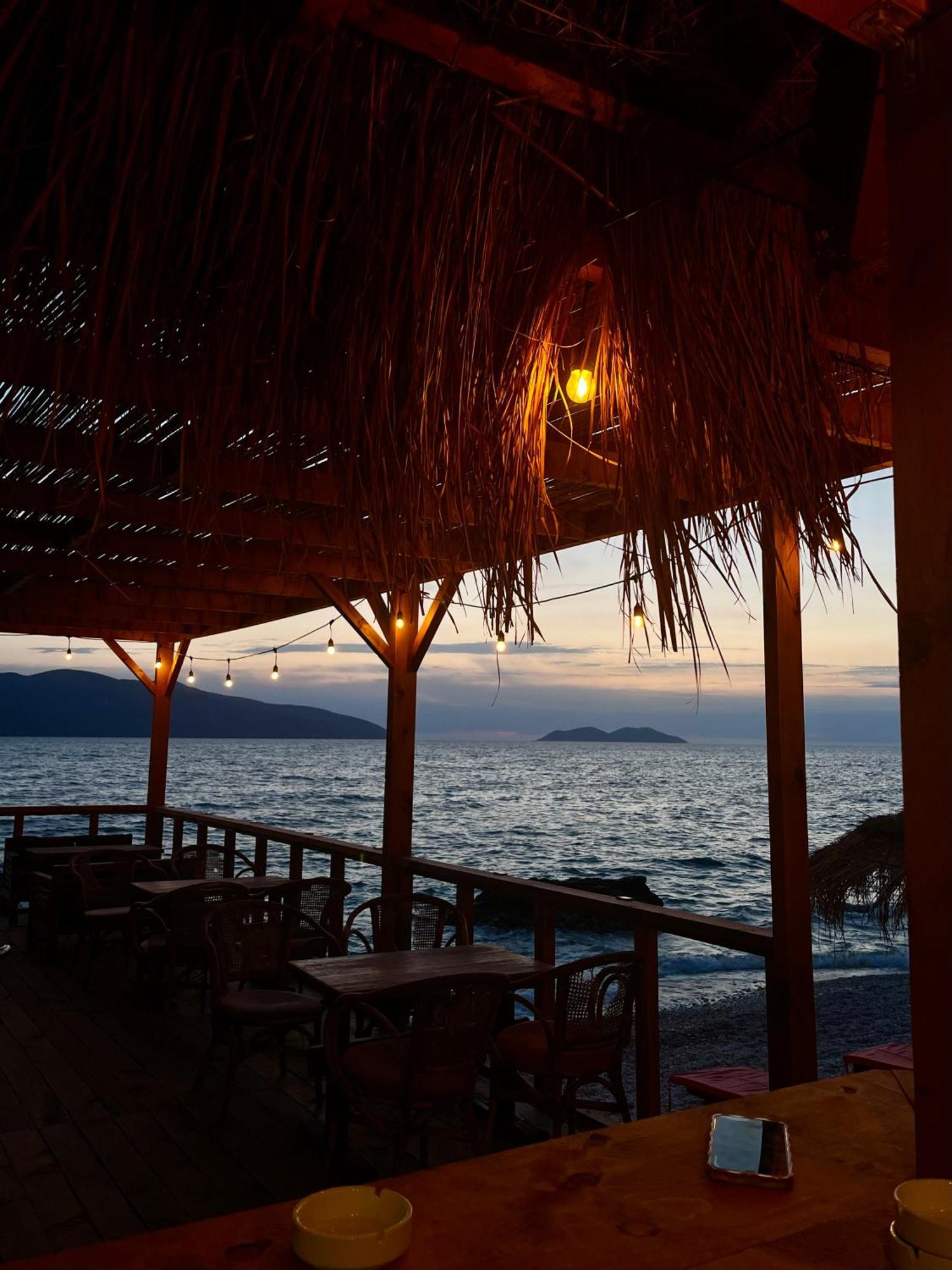 Envi Hotel Vlorë Exterior foto